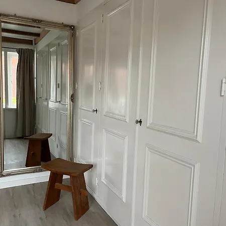 Characteristic Dutch In Historic Center Nyaraló Gouda