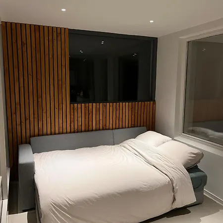 Vakantiehuis Characteristic Dutch In Historic Center *