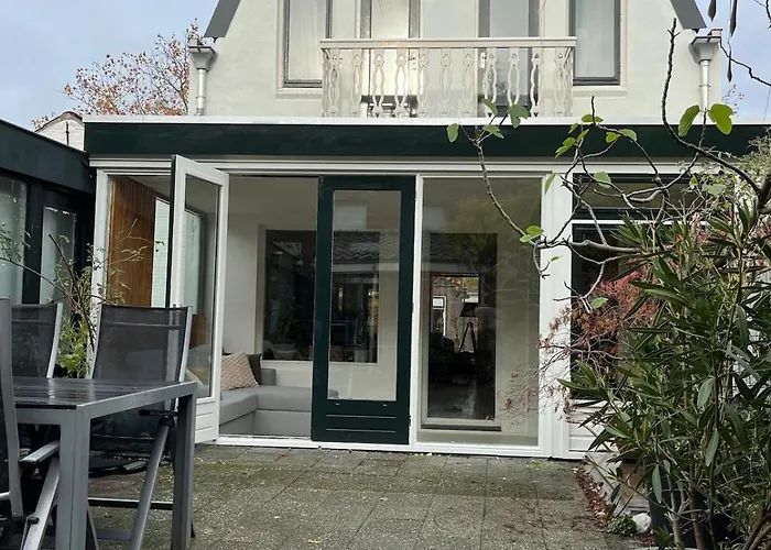 Сasa de vacaciones Characteristic Dutch In Historic Center